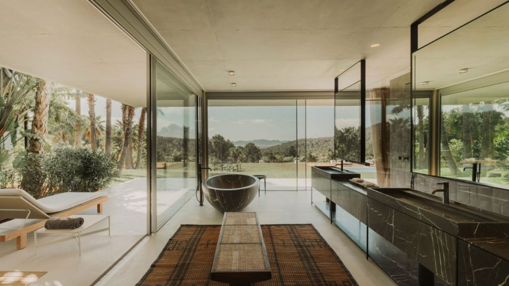 VILLA KETTY - 12BD - 2POOLS - SPA - GYM.pdf (1)